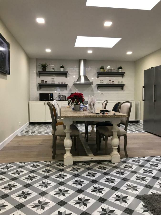D.Cristina Guest House Antwerpen Ngoại thất bức ảnh